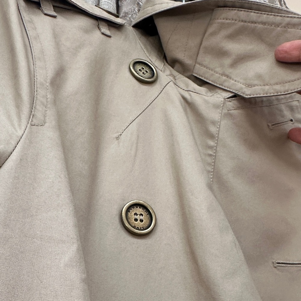 Burberry Tan Double-Breasted Coat Size 6 - Picture 11 of 11